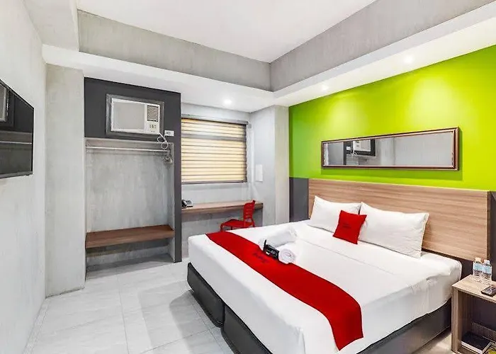 Hotel Reddoorz @ Jones Avenue Cebu