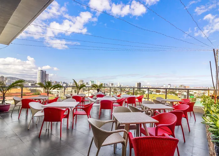 Hotel Reddoorz @ Jones Avenue