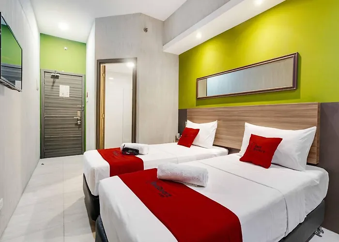 Reddoorz @ Jones Avenue 3* Cebu
